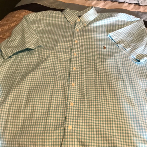 Button down Ralph - Picture 2 of 2